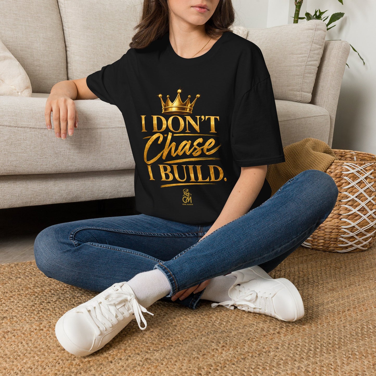 I DON'T CHASE I BUILD Unisex Softstyle T-Shirt
